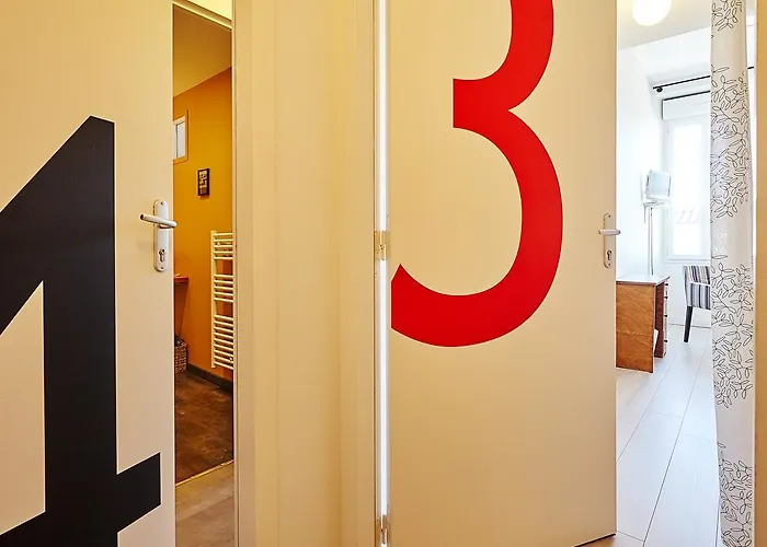 Chambres D'hotes Les Seraphines * Bordeaux