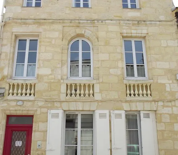 ベッド・アンド・ブレックファスト Chambres D'hotes Les Seraphines ボルドー